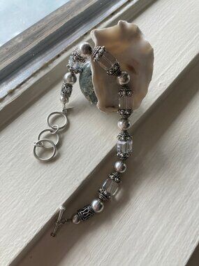 B1147 Retired .925 Silpada Sterling Silver & Swarovski Bracelet, 2010-11 Catalog
